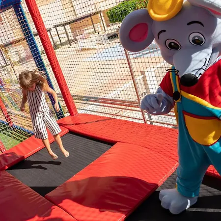 Rh バイレン パルク 4*